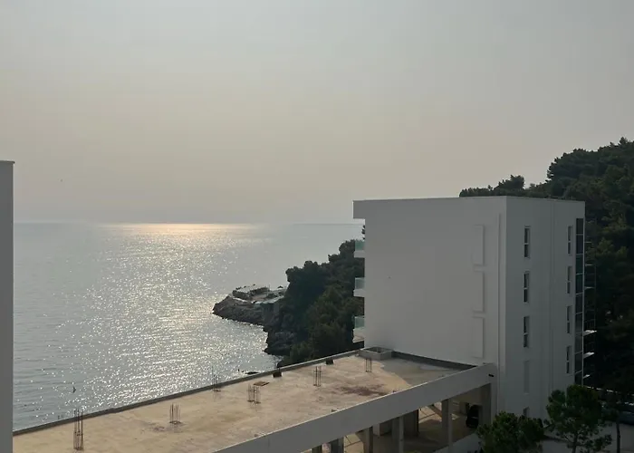 Apartament Rana Hedhun Shëngjin